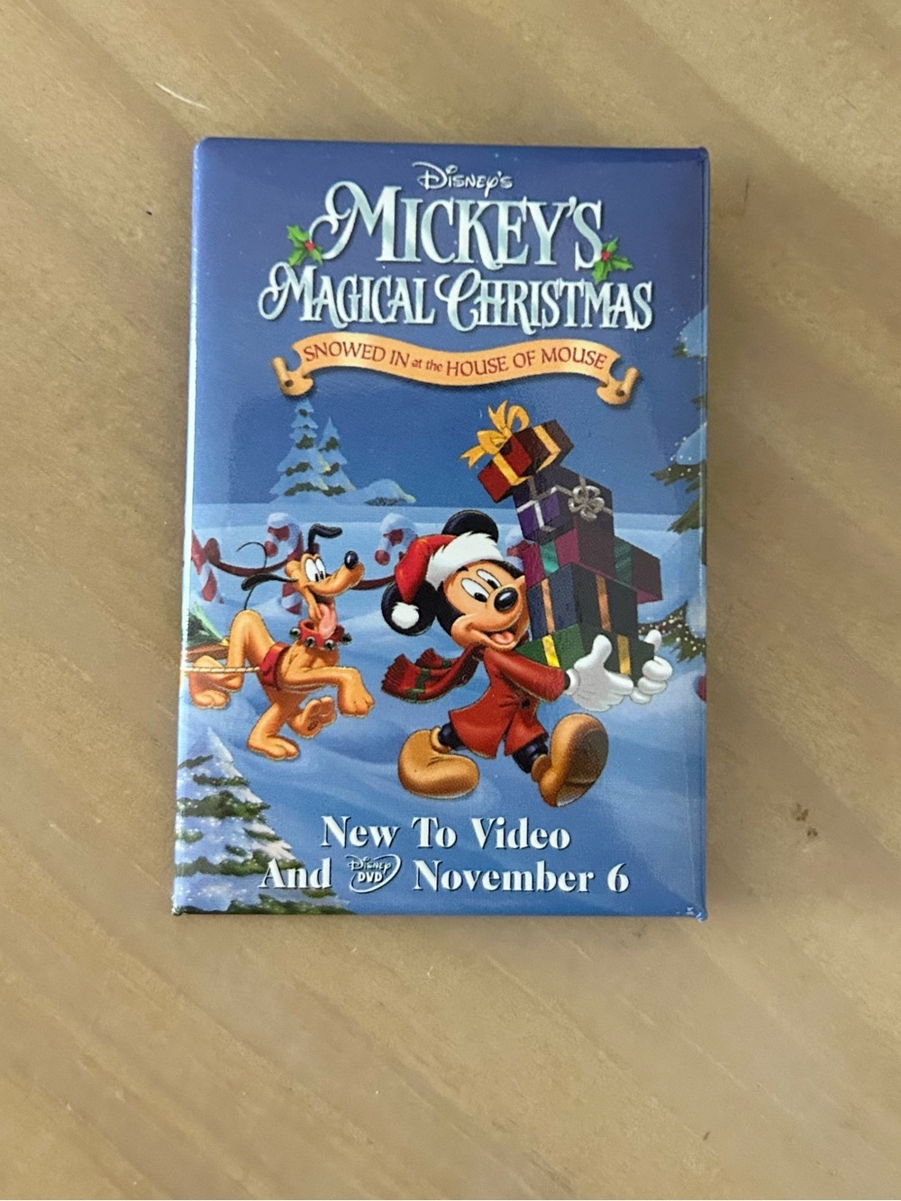 Y2K Disney Mickey’s Magical Christmas House of Mouse Promo Pin 2001